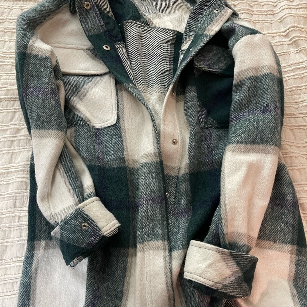 Women's Plaid Jacket in Green and White